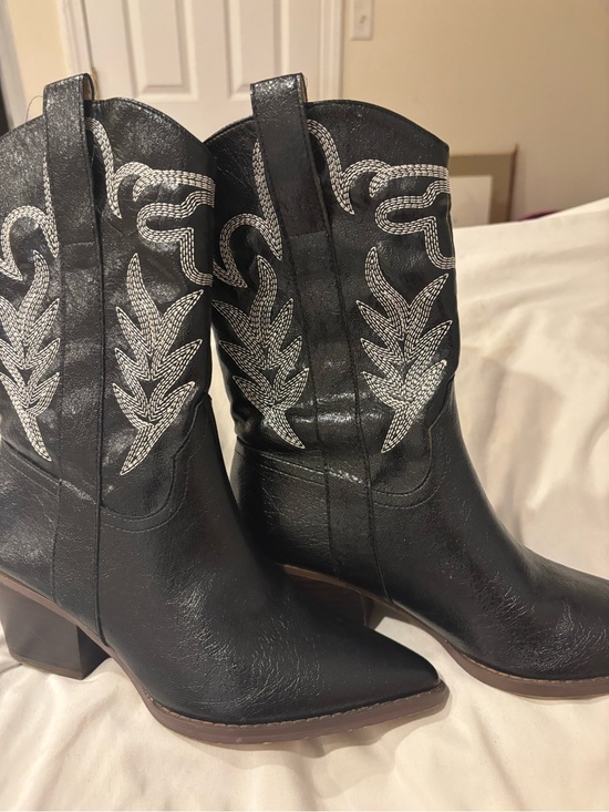 Oasis Shoes - Oasis Society Sophira Faux leather cowboy boots